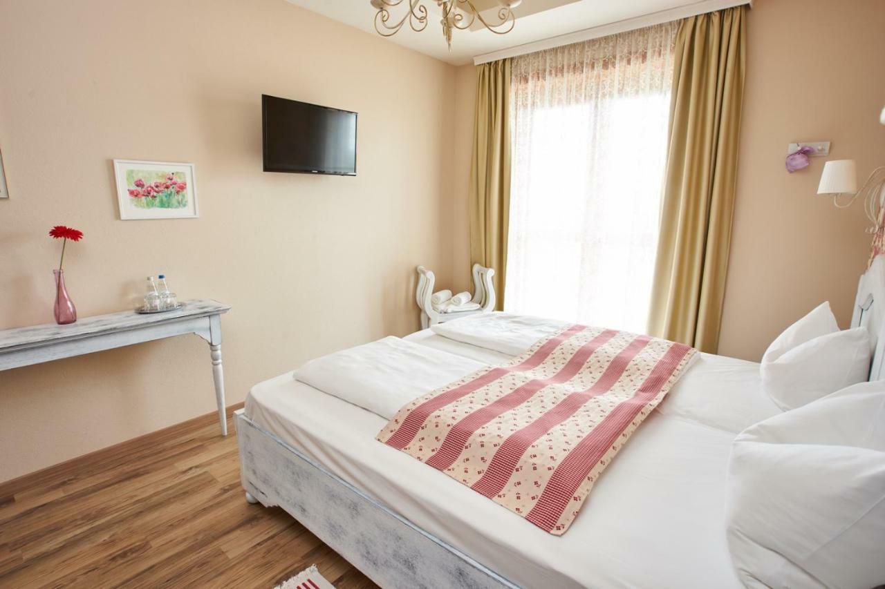 Szekszárd 塔克勒库里亚旅馆酒店 外观 照片