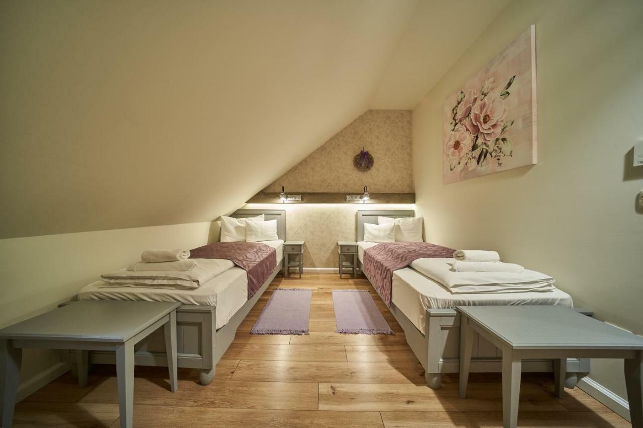 Szekszárd 塔克勒库里亚旅馆酒店 外观 照片